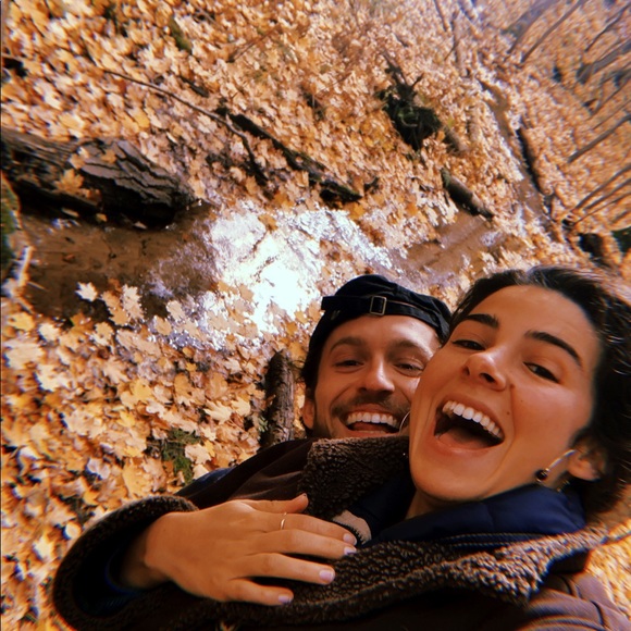 Meet your Posher, Daniela - Picture 2 of 2